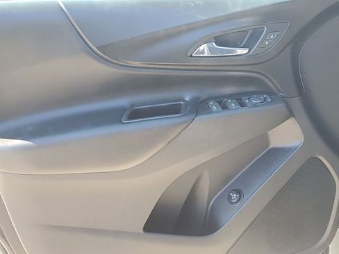 Used 2019 Chevrolet Equinox LT image 23