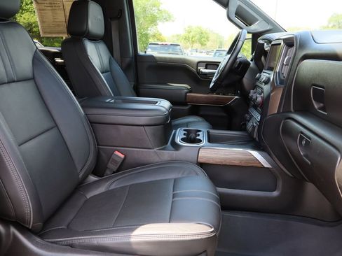 Used 2020 Chevrolet Silverado 1500 High Country w/ Technology Package image 30