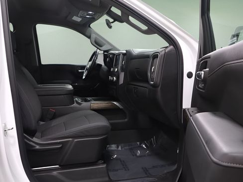 Used 2020 GMC Sierra 1500 Elevation w/ Elevation Value Package AWD/4WD image 16