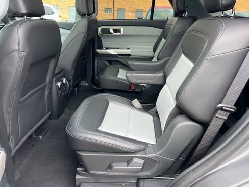 Certified 2024 Ford Explorer XLT w/ Equipment Group 202A AWD/4WD image 23