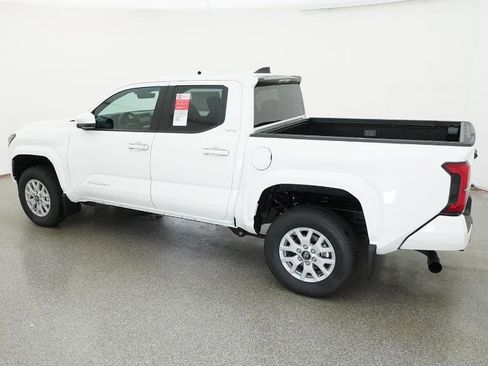 New 2026 Toyota Tacoma SR5 image 40