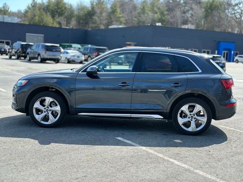 Used 2021 Audi Q5 Prestige image 3