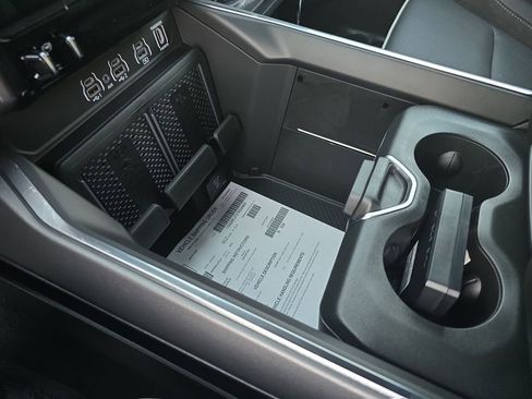 New 2026 RAM 1500 Laramie AWD/4WD image 21