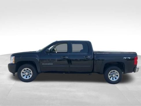 Used 2011 Chevrolet Silverado 1500 LS AWD/4WD image 2
