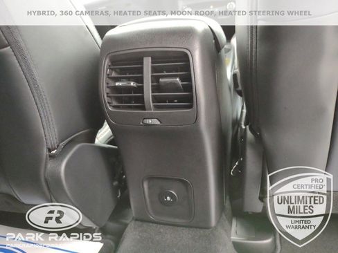 New 2025 Ford Escape ST-Line Elite w/ Tech Pack #2 image 39