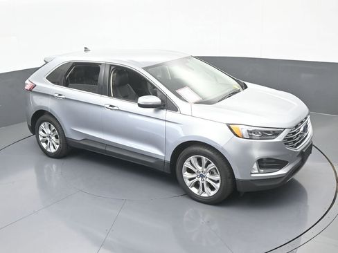 Used 2022 Ford Edge Titanium w/ Equipment Group 301A image 60