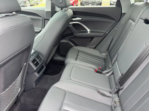 Used 2025 Audi Q5 Premium w/ Convenience Package AWD/4WD image 25
