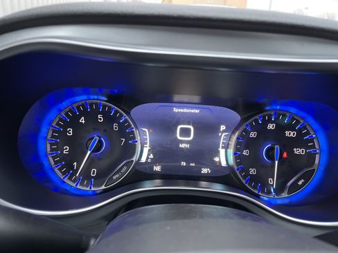 New 2026 Chrysler Pacifica Limited w/ Trailer Tow Group image 24