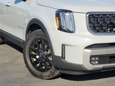 Certified 2023 Kia Telluride SX X-Pro AWD/4WD image 11