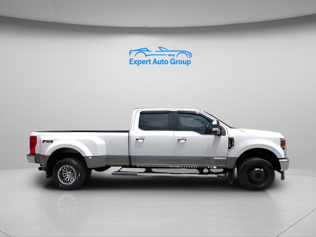 Used 2021 Ford F350 Lariat w/ Lariat Ultimate Package AWD/4WD image 4