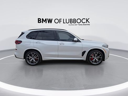 New 2026 BMW X5 xDrive40i w/ M Sport Package AWD/4WD image 9