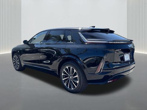 New 2026 Cadillac Lyriq Sport AWD/4WD image 7