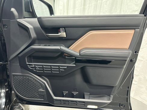 Used 2025 Toyota 4Runner Limited image 56