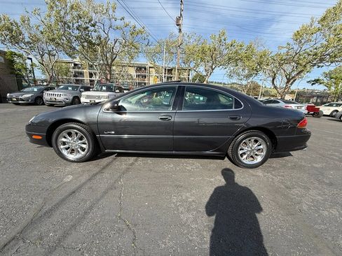 Used 2000 Chrysler LHS image 8