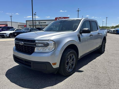 Used 2024 Ford Maverick XLT w/ Equipment Group 300A Standard AWD/4WD image 3