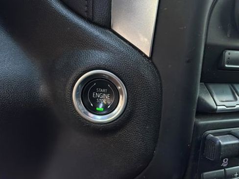 Used 2020 Chevrolet Silverado 1500 RST AWD/4WD image 28