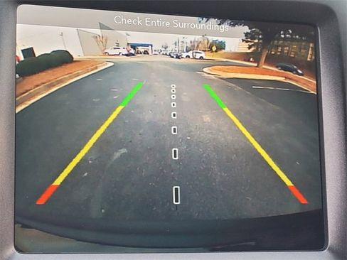 Used 2019 Jeep Cherokee Trailhawk image 27