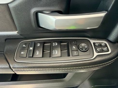 Used 2024 RAM 2500 Big Horn AWD/4WD image 16
