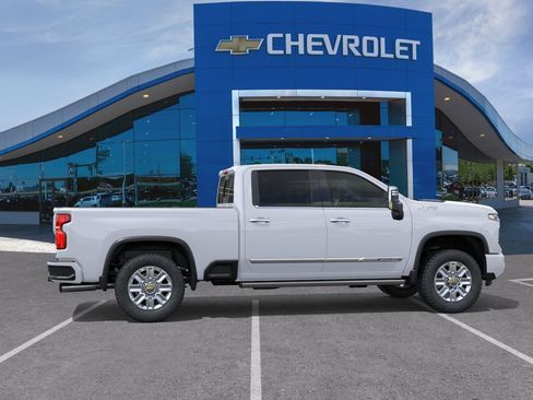 New 2026 Chevrolet Silverado 2500 High Country w/ High Country Premium Package AWD/4WD image 29