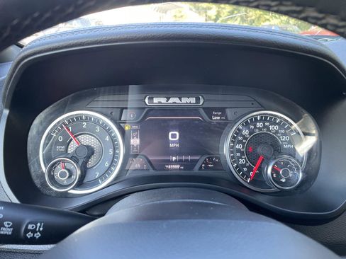 Certified 2025 RAM 1500 Laramie image 17