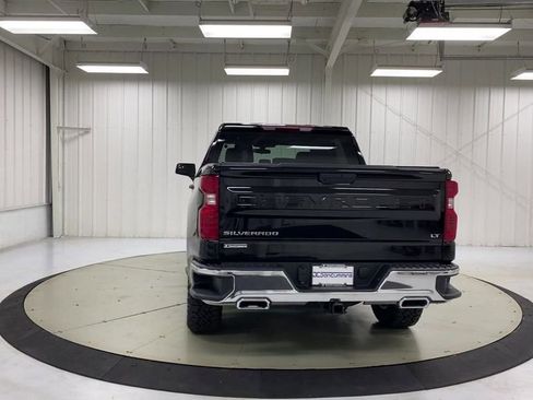 Used 2021 Chevrolet Silverado 1500 LT w/ Diesel Off-Road Package AWD/4WD image 7