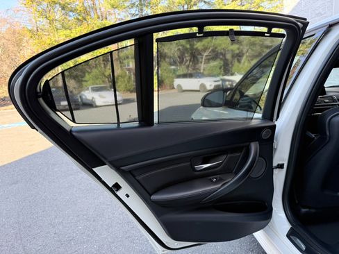 Used 2016 BMW M3 image 19