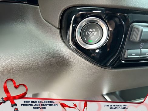 New 2025 GMC Sierra 2500 SLT w/ SLT Premium Package image 27