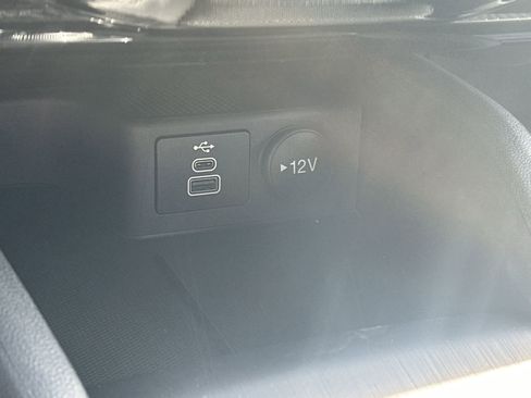 New 2025 Ford Escape SE image 20