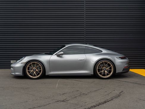 Used 2022 Porsche 911 GT3 image 2