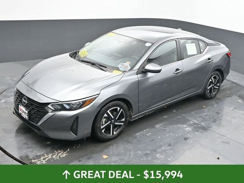 Used 2024 Nissan Sentra SV image 40