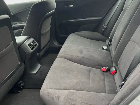 Used 2013 Honda Accord EX image 10