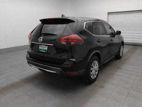 Used 2018 Nissan Rogue S FWD image 9