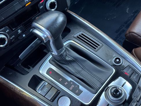 Used 2016 Audi Q5 2.0T Premium Plus w/ Technology Package image 21