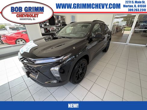New 2026 Chevrolet Trax LT w/ Driver Confidence Package FWD image 1