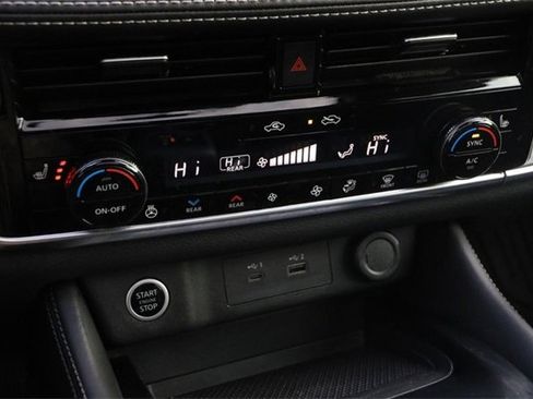 Certified 2021 Nissan Rogue SL w/ Premium Package image 19