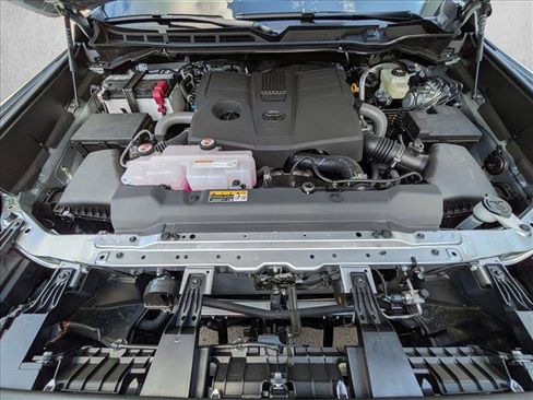 New 2026 Toyota Tundra SR5 AWD/4WD image 16