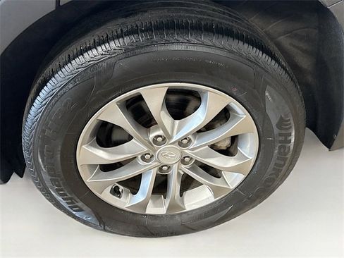 Used 2020 Hyundai Santa Fe SEL w/ Cargo Package image 10