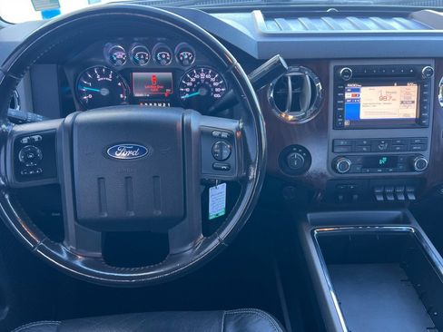Used 2011 Ford F350 Lariat w/ Lariat Ultimate Pkg AWD/4WD image 11