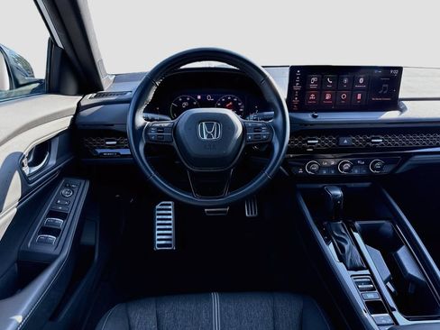 Used 2023 Honda Accord Sport image 23