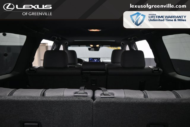 Used 2023 Lexus GX 460 Premium w/ Premium Package AWD/4WD image 32