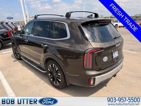 Used 2024 Kia Telluride SX Prestige w/ Towing Package AWD/4WD image 4