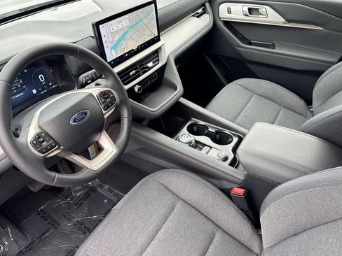 New 2026 Ford Explorer Active AWD/4WD image 11