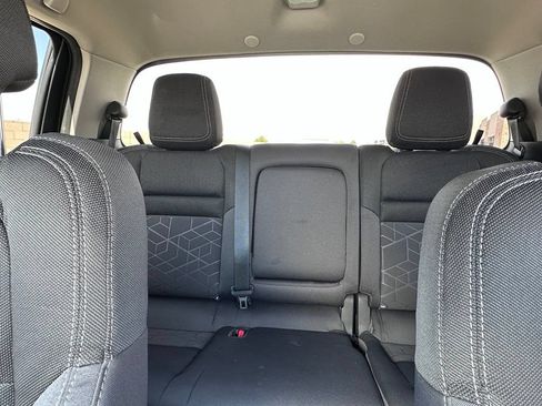 Used 2025 Nissan Frontier SV RWD image 16