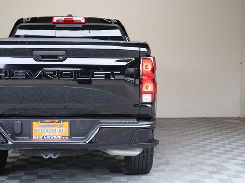 Used 2026 Chevrolet Colorado W/T w/ WT Custom Package RWD image 12