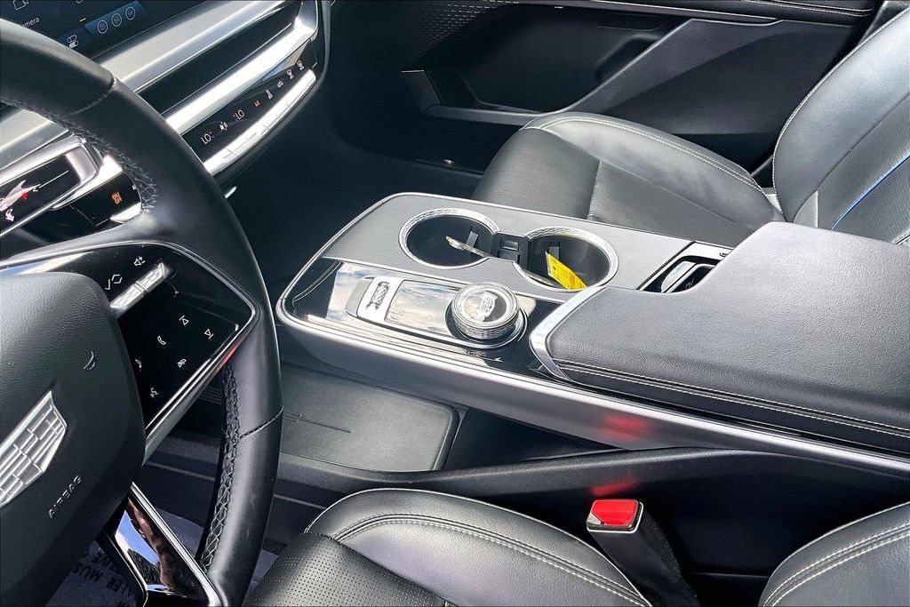 Certified 2024 Cadillac Lyriq Sport AWD/4WD image 18