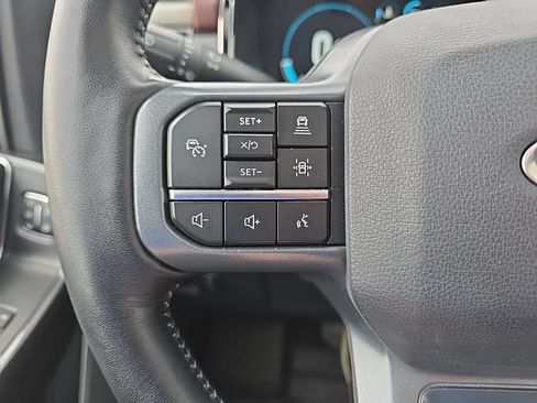 Used 2023 Ford F150 Lariat w/ Equipment Group 502A High AWD/4WD image 18