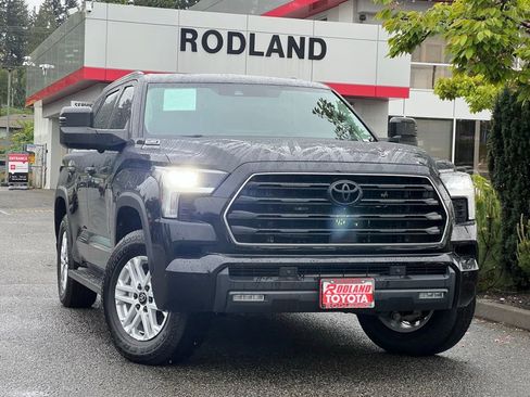 Certified 2023 Toyota Sequoia SR5 w/ SR5 Premium Package AWD/4WD image 1