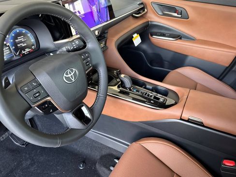 New 2026 Toyota Crown Signia AWD/4WD image 9