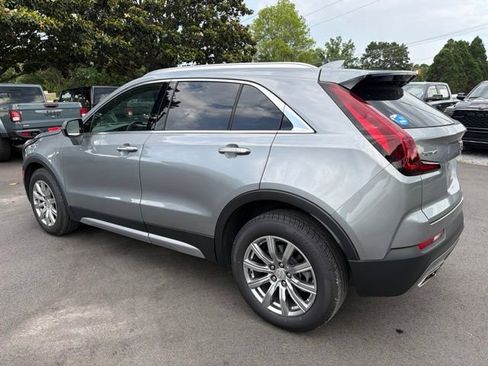 Used 2023 Cadillac XT4 Premium Luxury FWD image 5