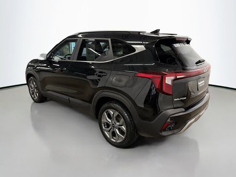 Used 2024 Kia Seltos S image 7